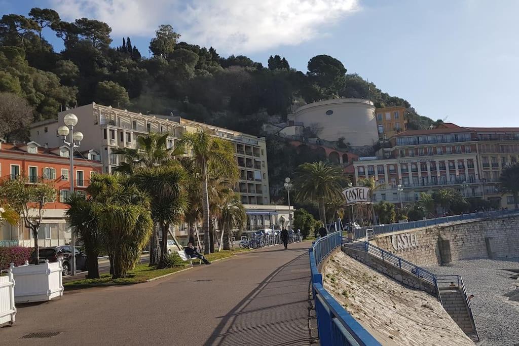 Studette En Plein Coeur Du Vieux Nice Luaran gambar