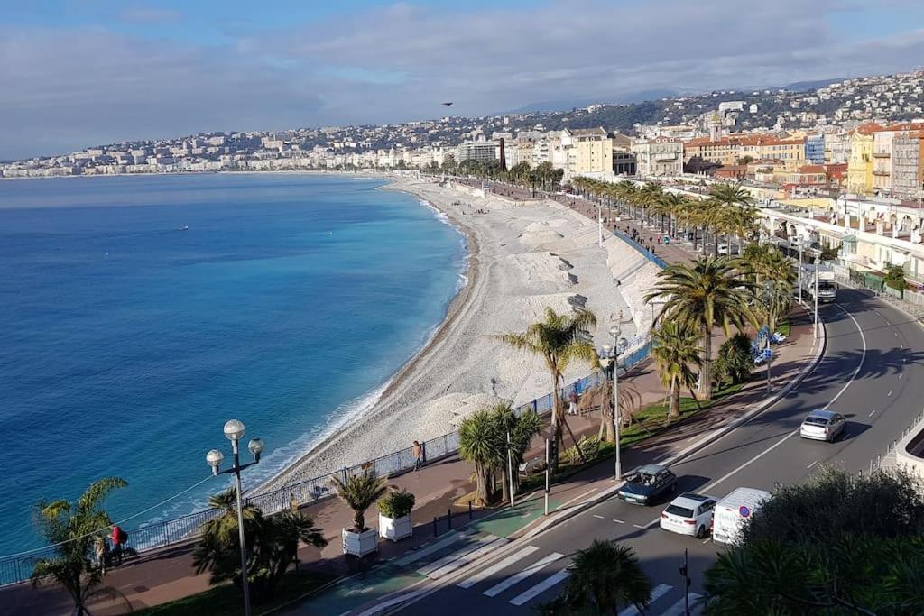 Studette En Plein Coeur Du Vieux Nice Luaran gambar