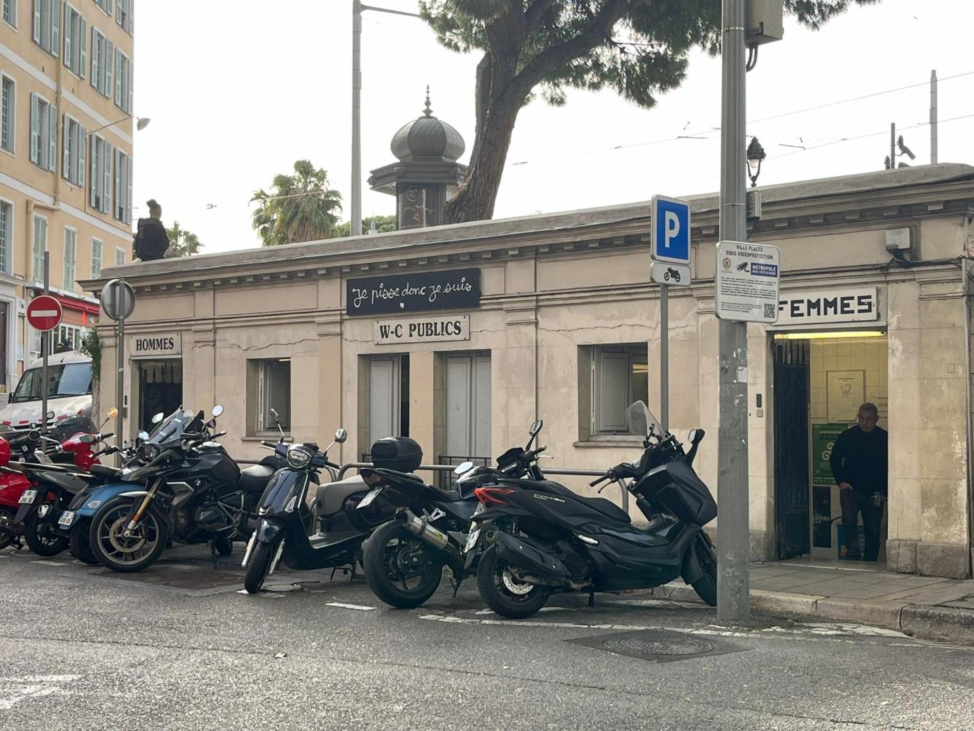 Studette En Plein Coeur Du Vieux Nice Luaran gambar